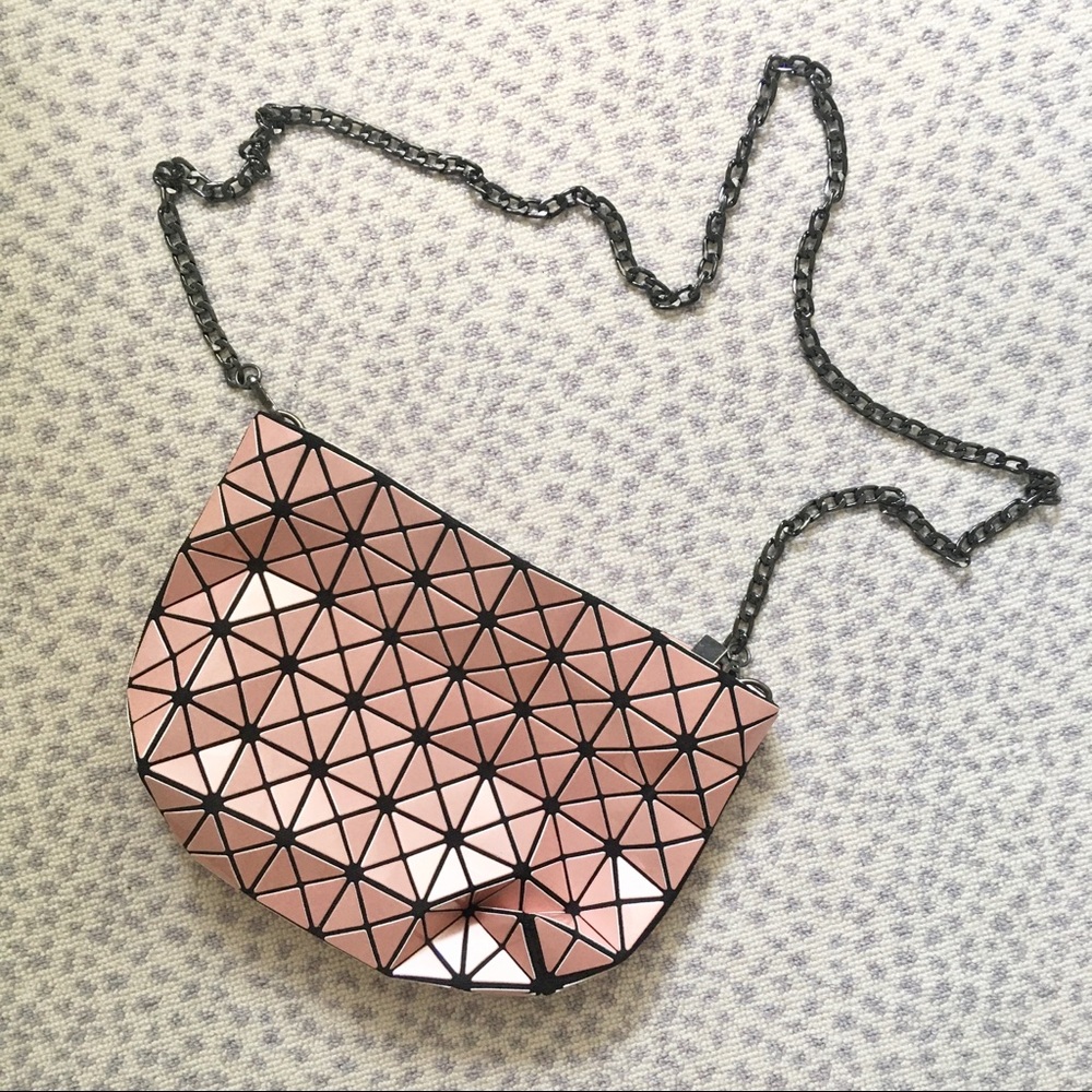 Pink Tessellated Purse Triangle Mesh Crossbody Shoulder Bag Convertible